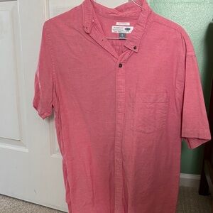 Men's Short-Sleeve Button-Down Shirt in Coral Pink